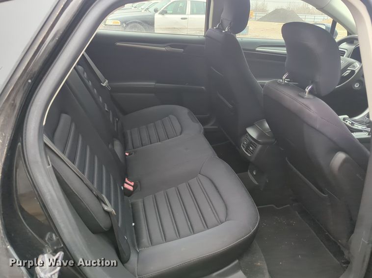 image for item OL9234 2013 Ford Fusion Hybrid 