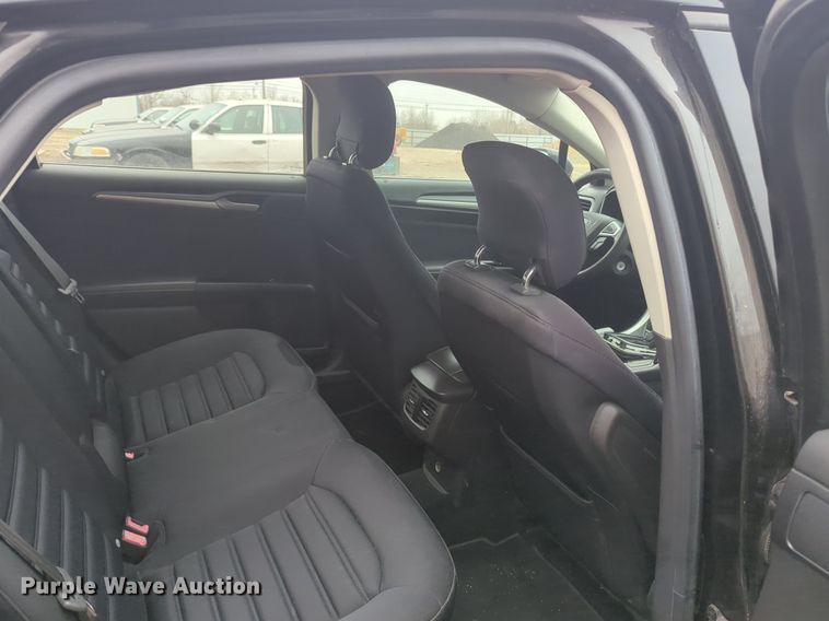 image for item OL9234 2013 Ford Fusion Hybrid 