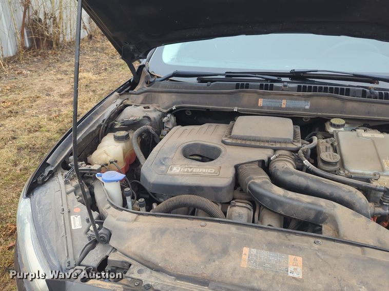 image for item OL9234 2013 Ford Fusion Hybrid 