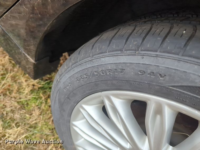 image for item OL9234 2013 Ford Fusion Hybrid 