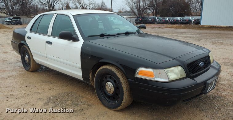 image for item OL9235 2008 Ford  Crown Victoria Police Interceptor 