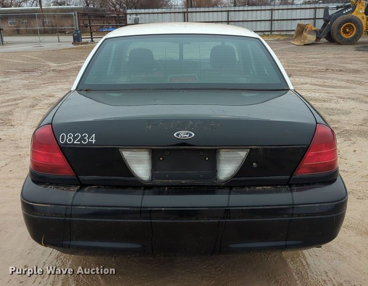 image for item OL9235 2008 Ford  Crown Victoria Police Interceptor 