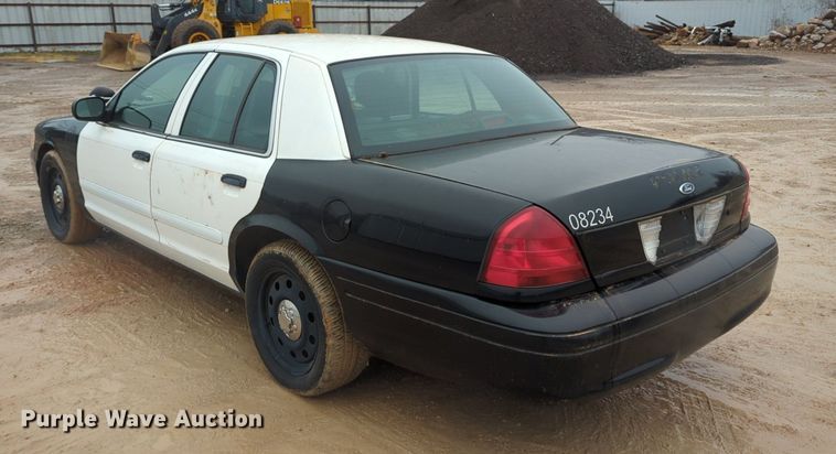 image for item OL9235 2008 Ford  Crown Victoria Police Interceptor 