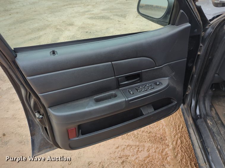 image for item OL9235 2008 Ford  Crown Victoria Police Interceptor 