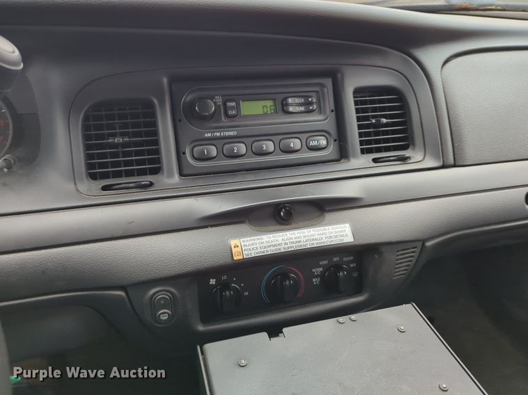 image for item OL9235 2008 Ford  Crown Victoria Police Interceptor 
