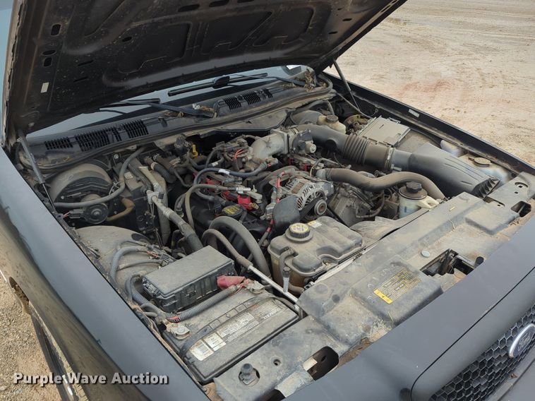 image for item OL9235 2008 Ford  Crown Victoria Police Interceptor 