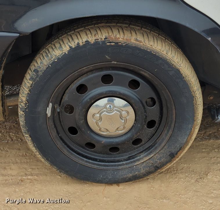 image for item OL9235 2008 Ford  Crown Victoria Police Interceptor 