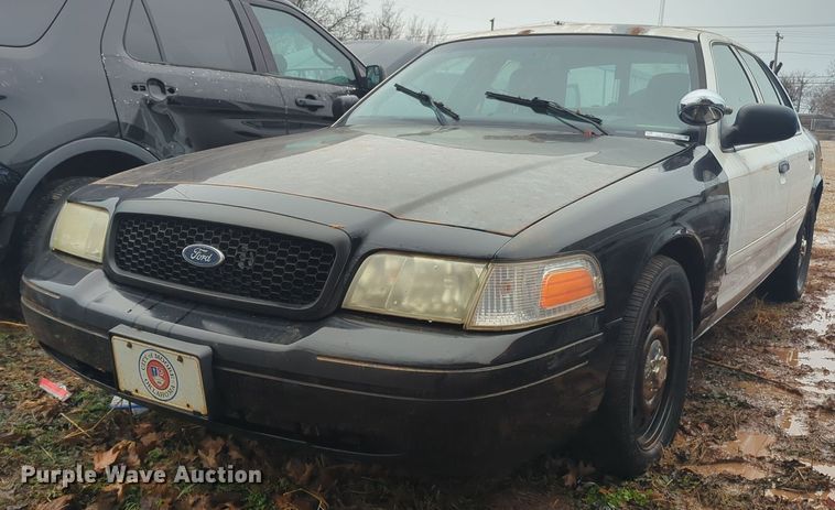 image for item OL9238 2006 Ford  Crown Victoria Police Interceptor 