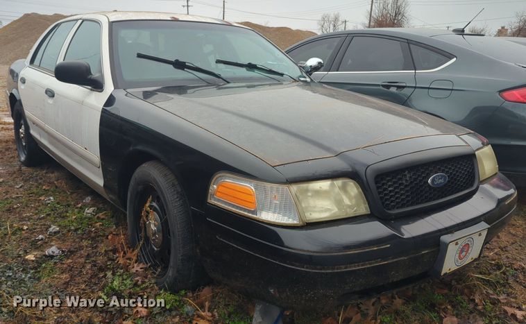 image for item OL9238 2006 Ford  Crown Victoria Police Interceptor 