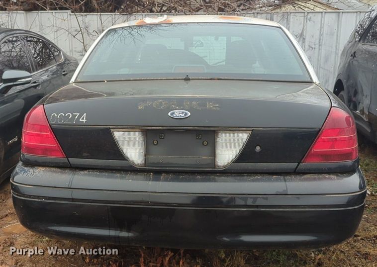 image for item OL9238 2006 Ford  Crown Victoria Police Interceptor 