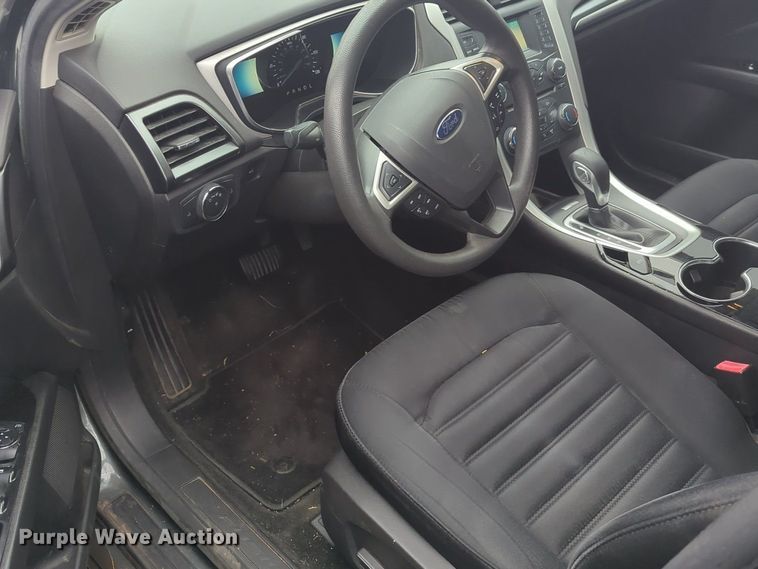 image for item OL9239 2015 Ford Fusion Hybrid  