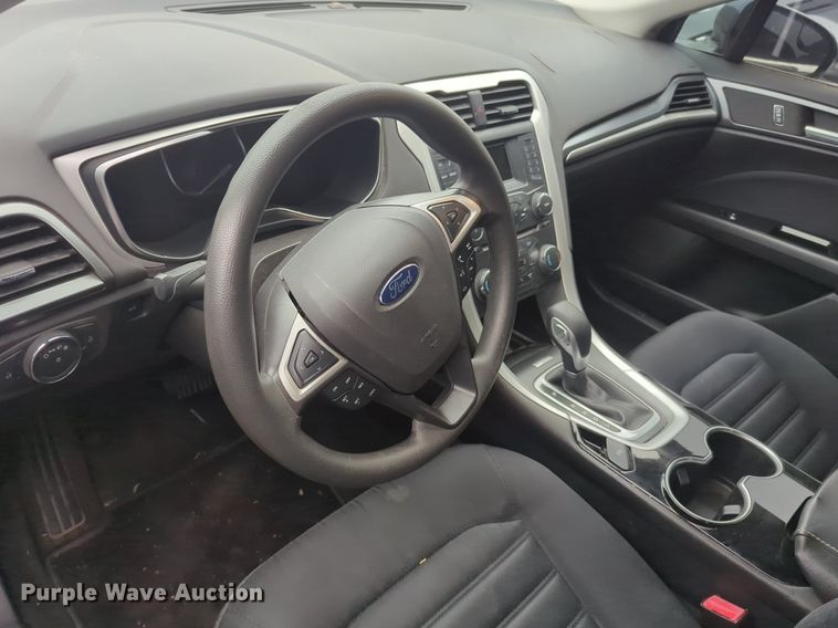 image for item OL9239 2015 Ford Fusion Hybrid  