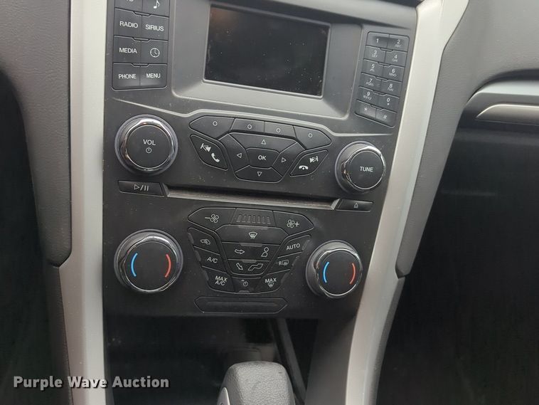 image for item OL9239 2015 Ford Fusion Hybrid  