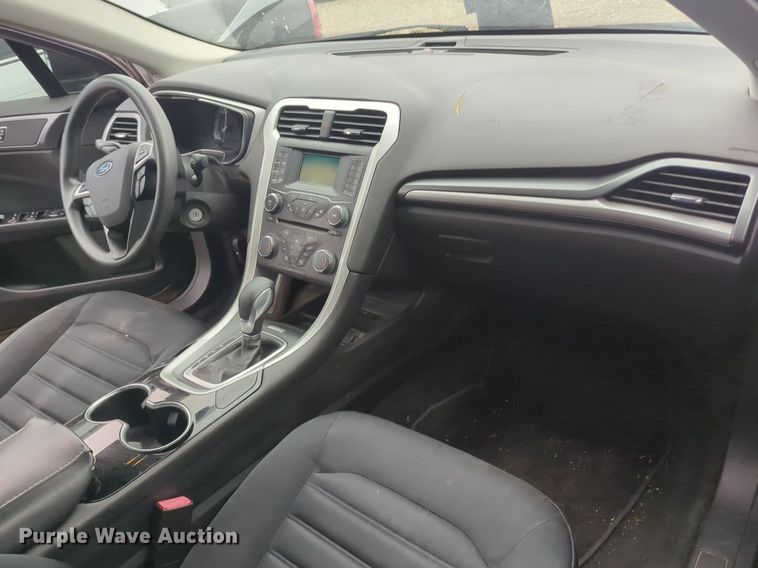 image for item OL9239 2015 Ford Fusion Hybrid  