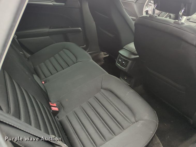 image for item OL9239 2015 Ford Fusion Hybrid  