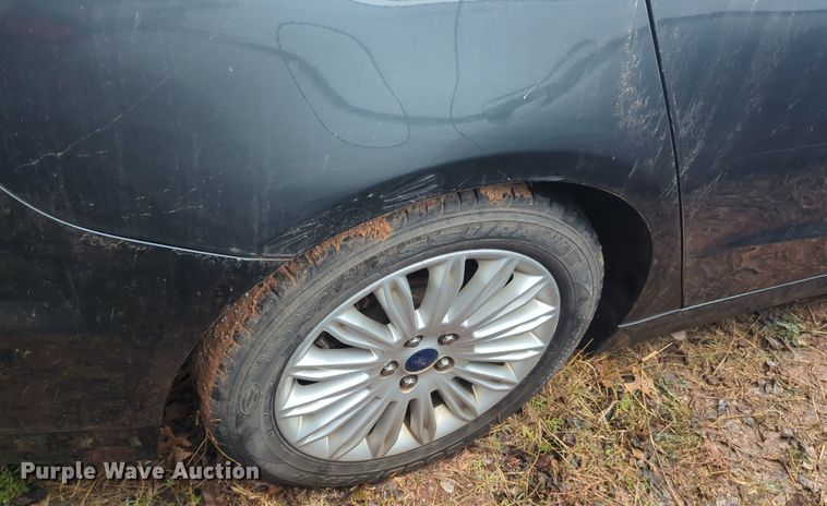 image for item OL9239 2015 Ford Fusion Hybrid  