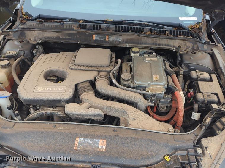 image for item OL9240 2014 Ford Fusion Hybrid 