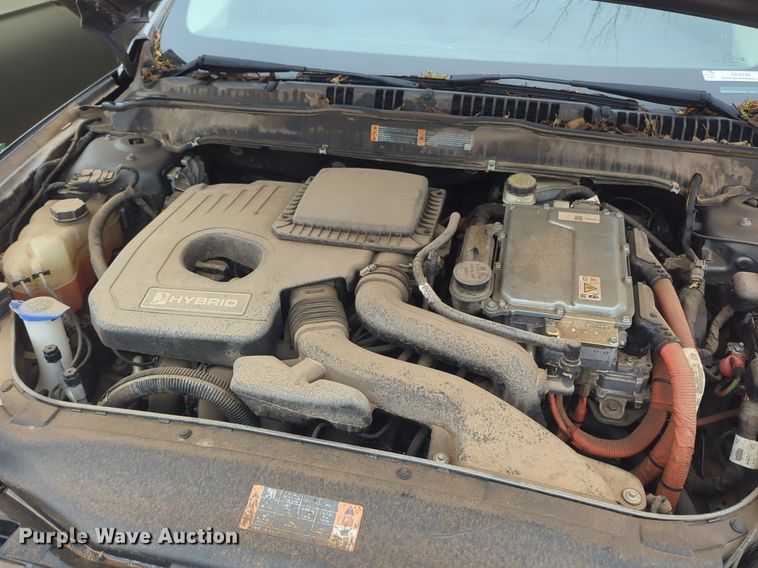 image for item OL9240 2014 Ford Fusion Hybrid 