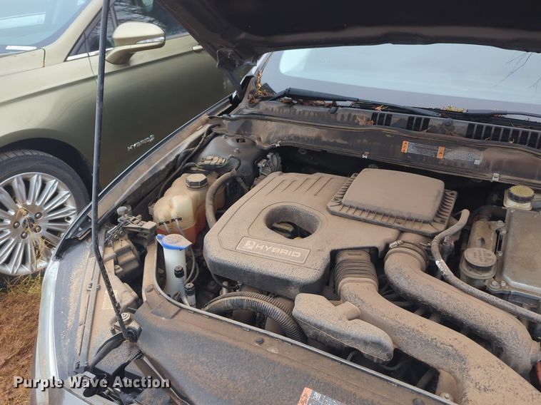 image for item OL9240 2014 Ford Fusion Hybrid 