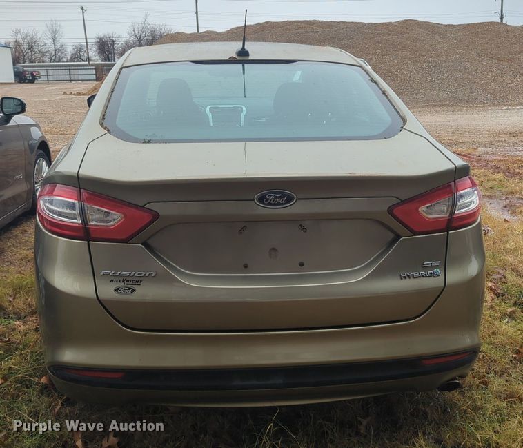 image for item OL9241 2013 Ford  Fusion Hybrid 