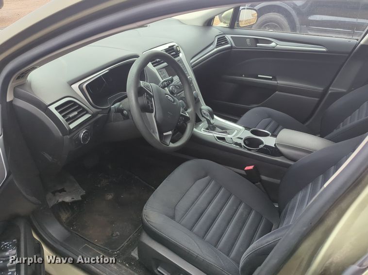 image for item OL9241 2013 Ford  Fusion Hybrid 