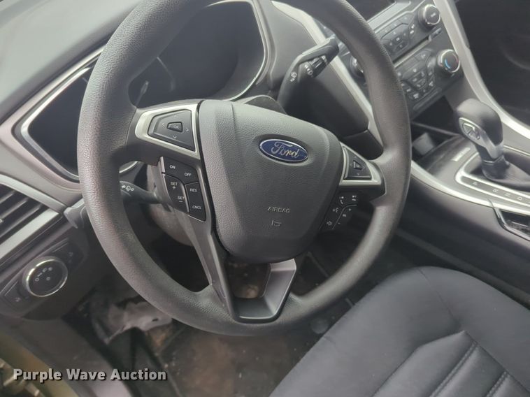 image for item OL9241 2013 Ford  Fusion Hybrid 