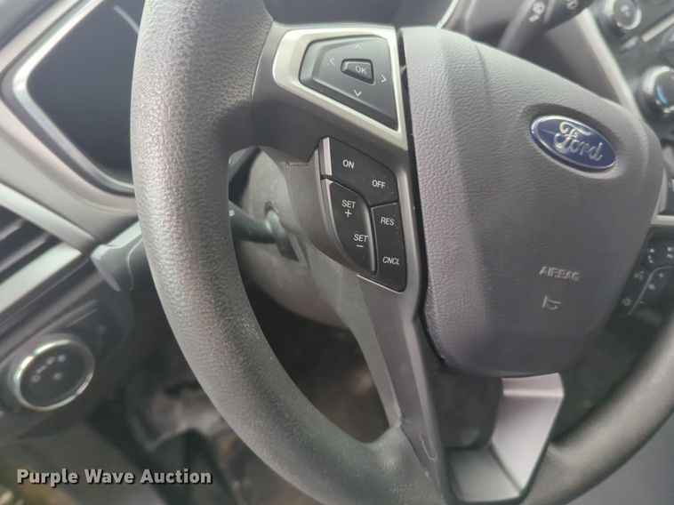 image for item OL9241 2013 Ford  Fusion Hybrid 