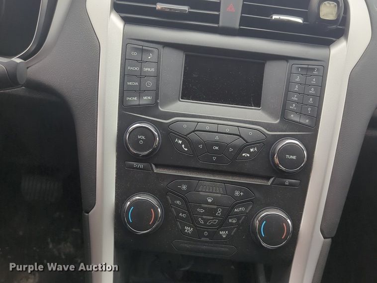 image for item OL9241 2013 Ford  Fusion Hybrid 