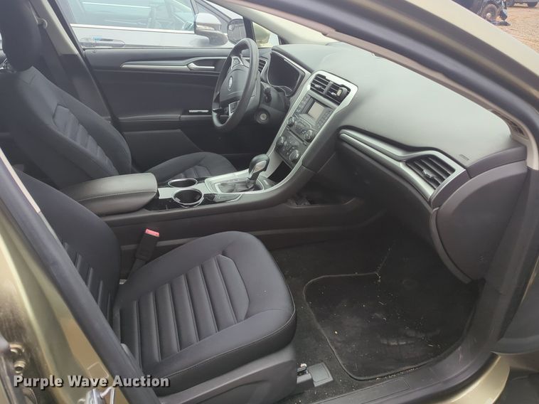 image for item OL9241 2013 Ford  Fusion Hybrid 