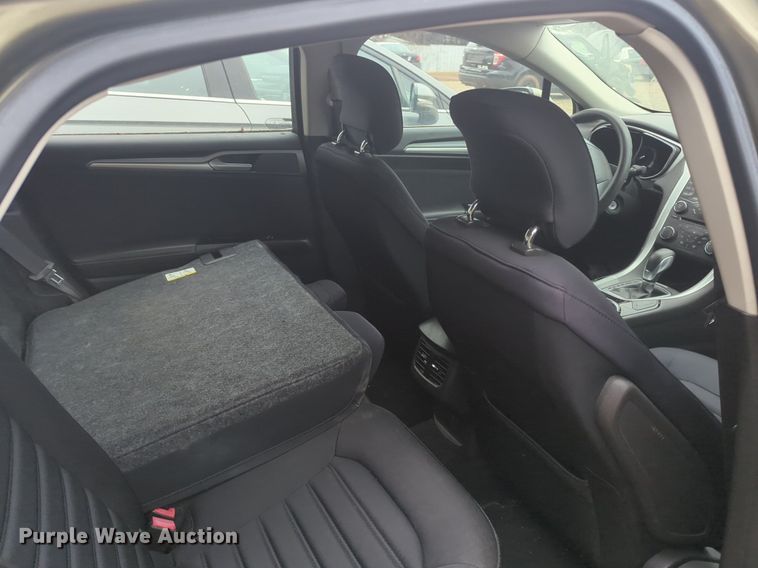 image for item OL9241 2013 Ford  Fusion Hybrid 