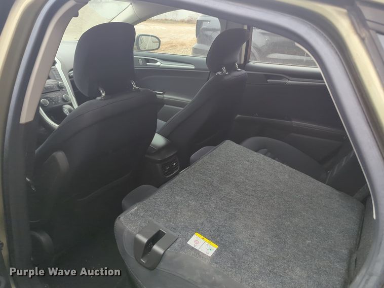 image for item OL9241 2013 Ford  Fusion Hybrid 