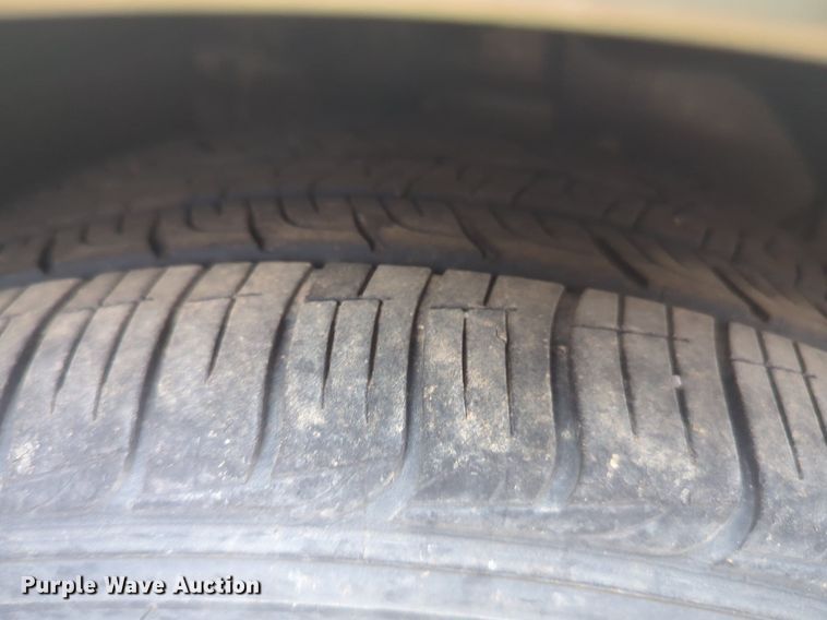 image for item OL9241 2013 Ford  Fusion Hybrid 