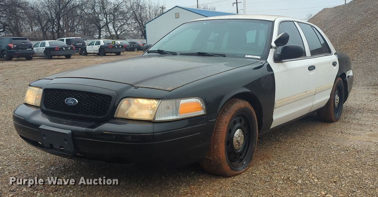 image for item OL9242 2009 Ford  Crown Victoria Police Interceptor 