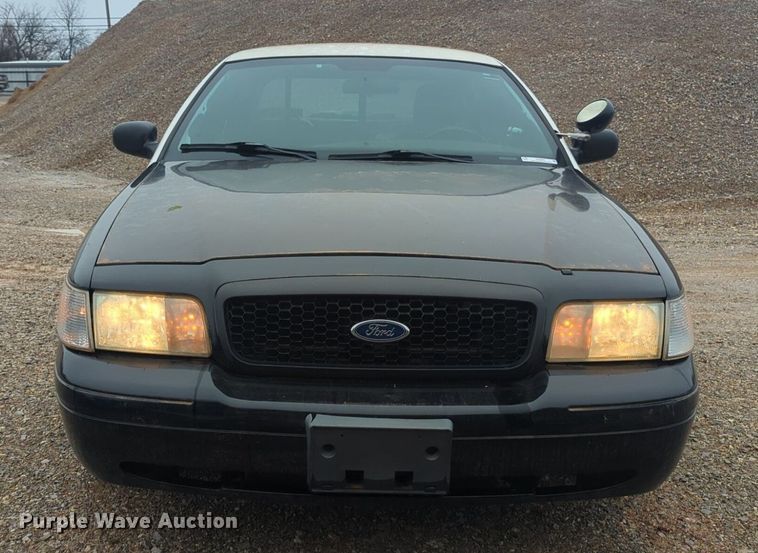 image for item OL9242 2009 Ford  Crown Victoria Police Interceptor 