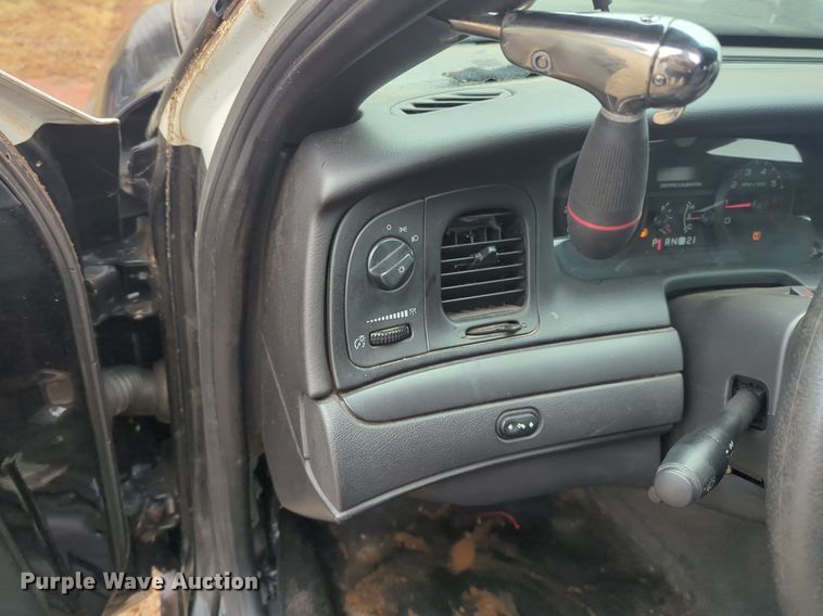 image for item OL9242 2009 Ford  Crown Victoria Police Interceptor 