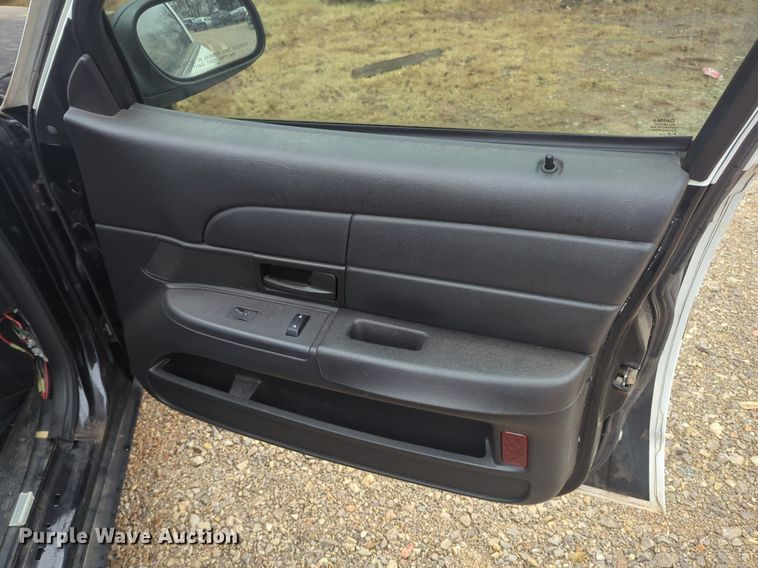 image for item OL9242 2009 Ford  Crown Victoria Police Interceptor 