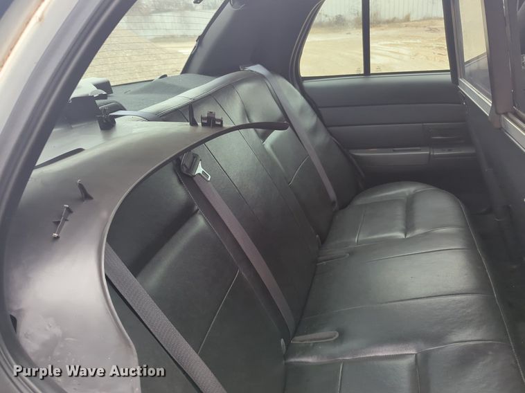 image for item OL9242 2009 Ford  Crown Victoria Police Interceptor 