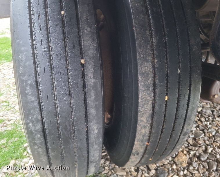 image for item DO4805 1999 Timpte  Super Hopper  grain trailer