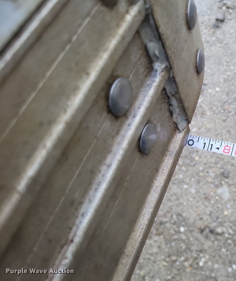 image for item DO4806 1995 Timpte Super Hopper grain trailer