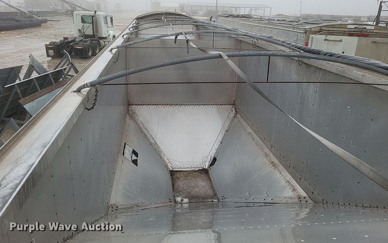 image for item DO4806 1995 Timpte Super Hopper grain trailer