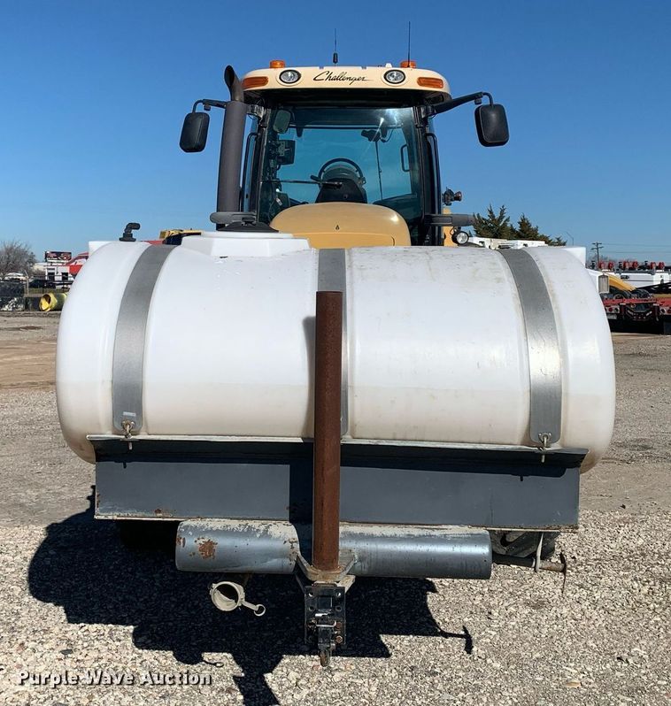 image for item DP8825 2010 Challenger MT675C MFWD tractor