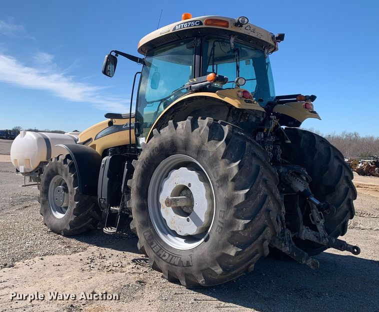 image for item DP8825 2010 Challenger MT675C MFWD tractor