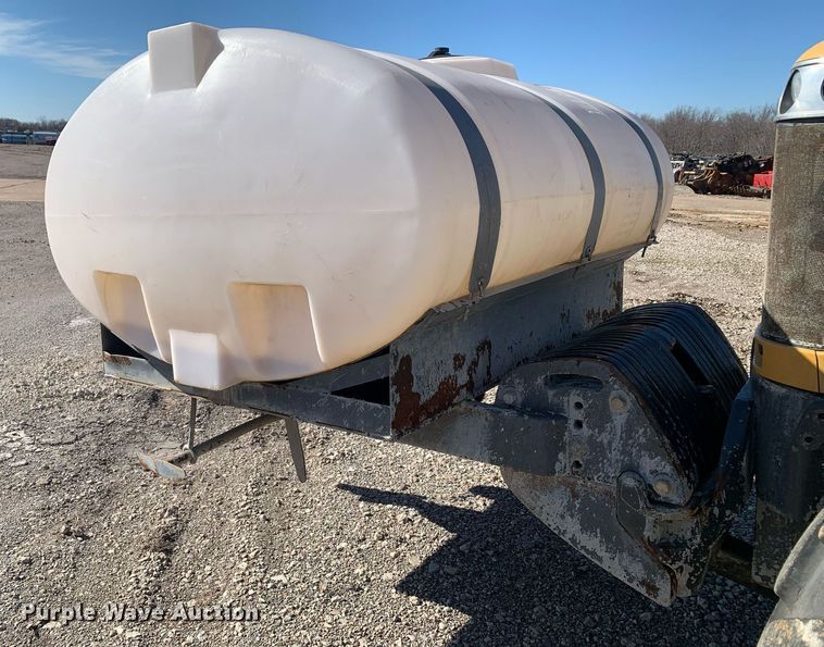 image for item DP8825 2010 Challenger MT675C MFWD tractor