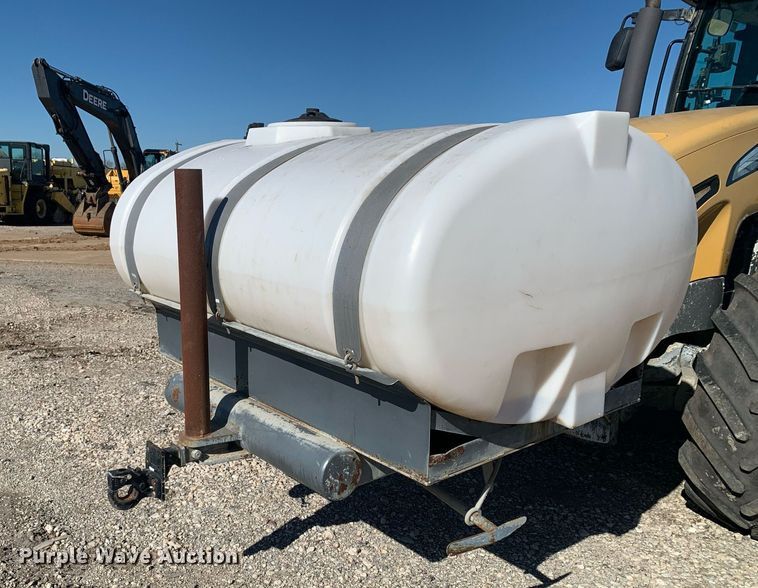 image for item DP8825 2010 Challenger MT675C MFWD tractor