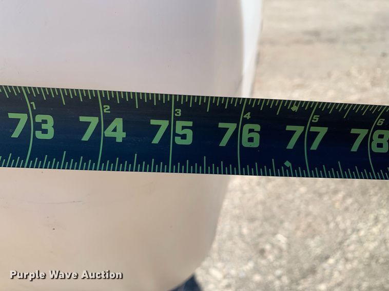 image for item DP8825 2010 Challenger MT675C MFWD tractor