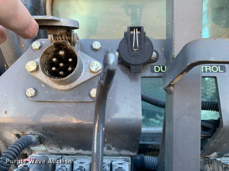 image for item DP8825 2010 Challenger MT675C MFWD tractor