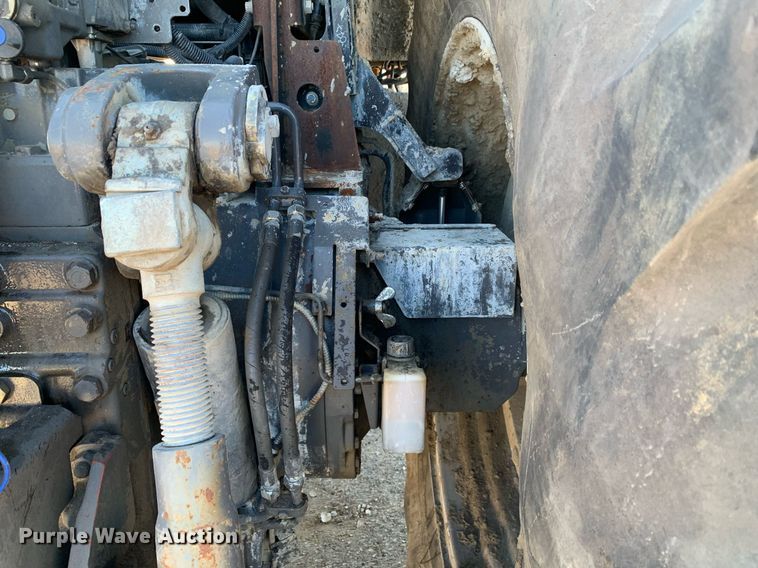 image for item DP8825 2010 Challenger MT675C MFWD tractor