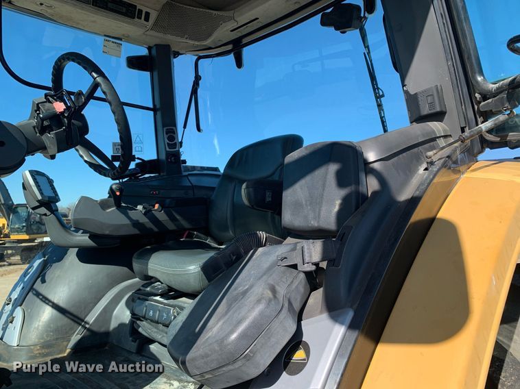 image for item DP8825 2010 Challenger MT675C MFWD tractor