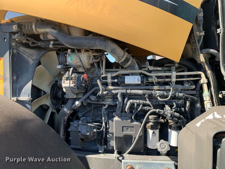 image for item DP8825 2010 Challenger MT675C MFWD tractor