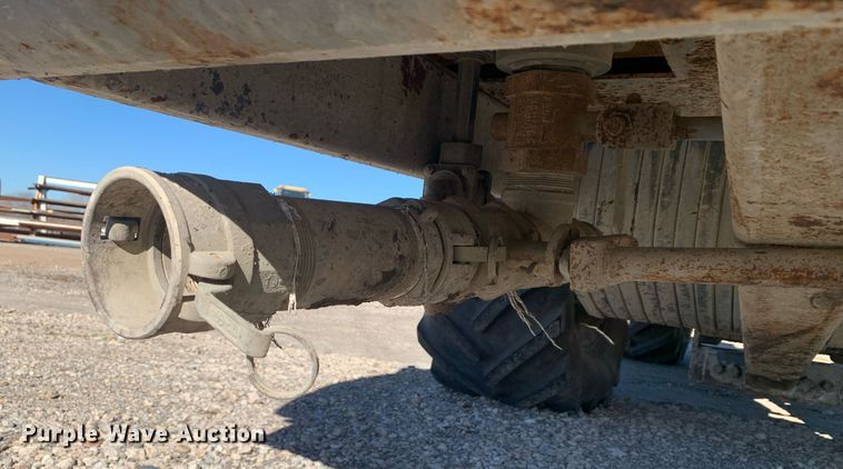 image for item DP8825 2010 Challenger MT675C MFWD tractor